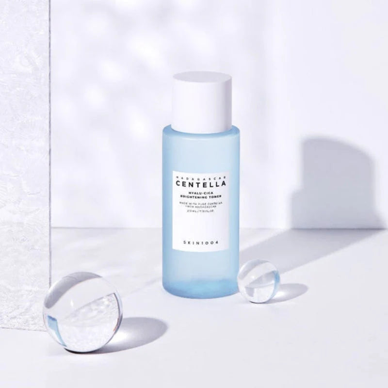 SKIN 1004 - Madagascar Centella Hyalu-Cica Brightening Toner - Tonique Hydratant