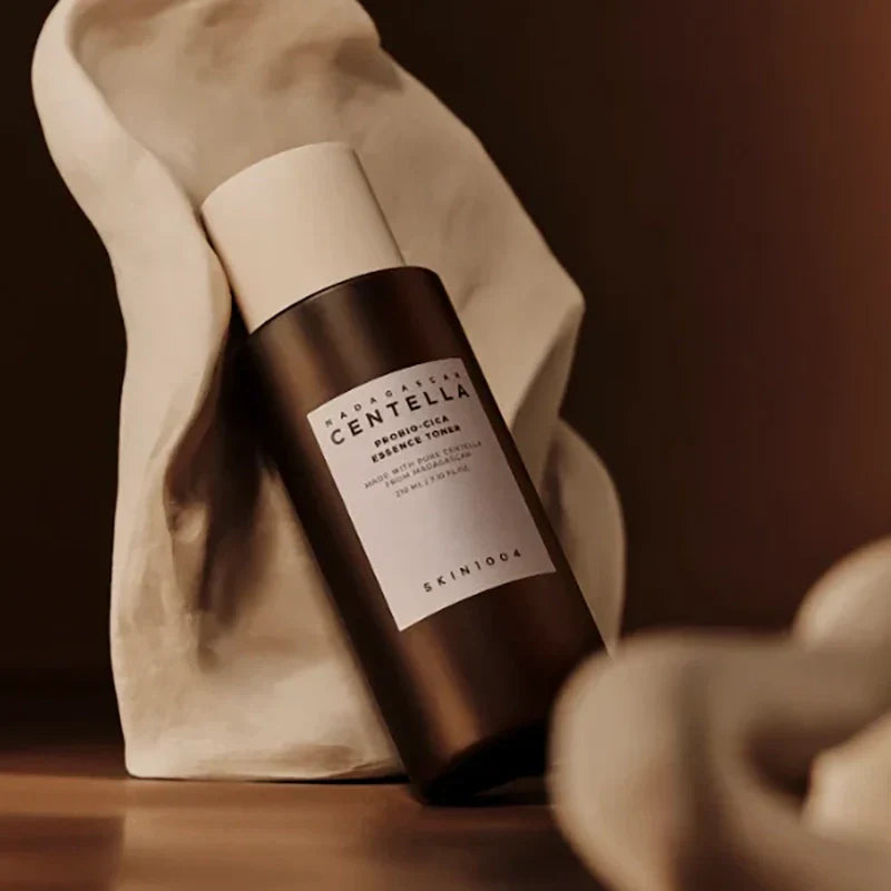 Skin 1004 - Madagascar Centella Probio-Cica Essence Toner - Tonique/Essence Appaisant